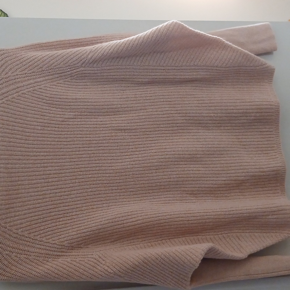 CLUB MONACO size S Blush Sweater